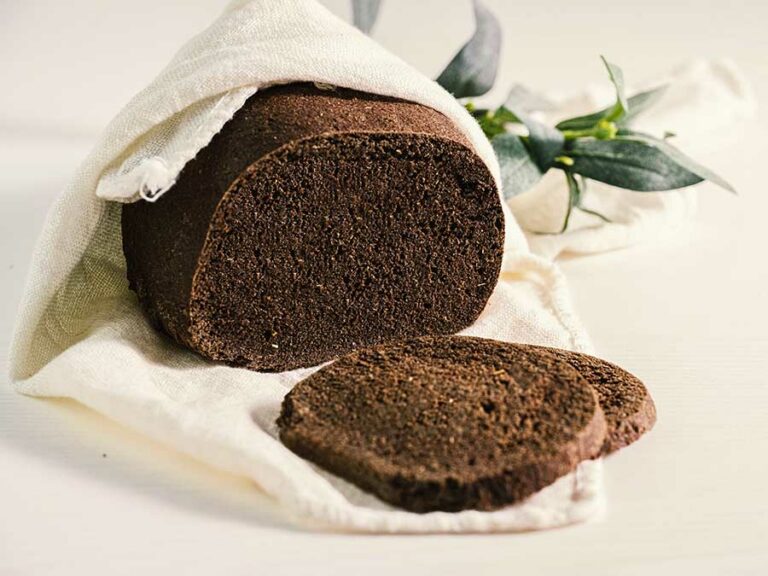 Schwarzbrot low-carb keto glutenfrei paleo VEGAN Eiweissbrot ... Schwarzbrot low-carb keto glutenfrei paleo VEGAN Eiweissbrot ...