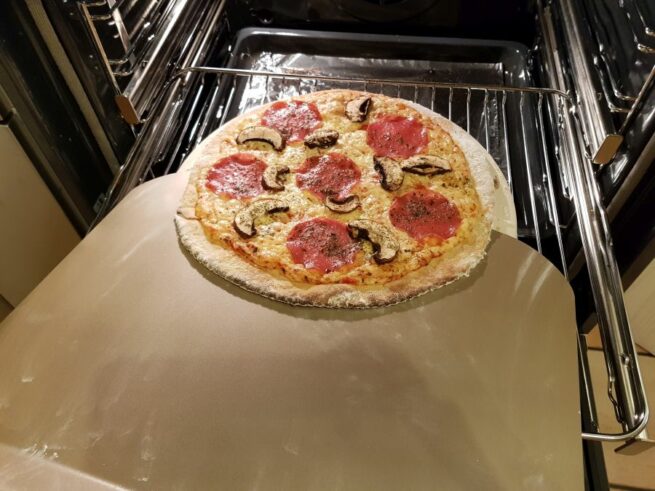 Rezept Steinofenpizza low carb glutenfrei Pizza vom Stein selbstgemacht mit Bambusfaser 42