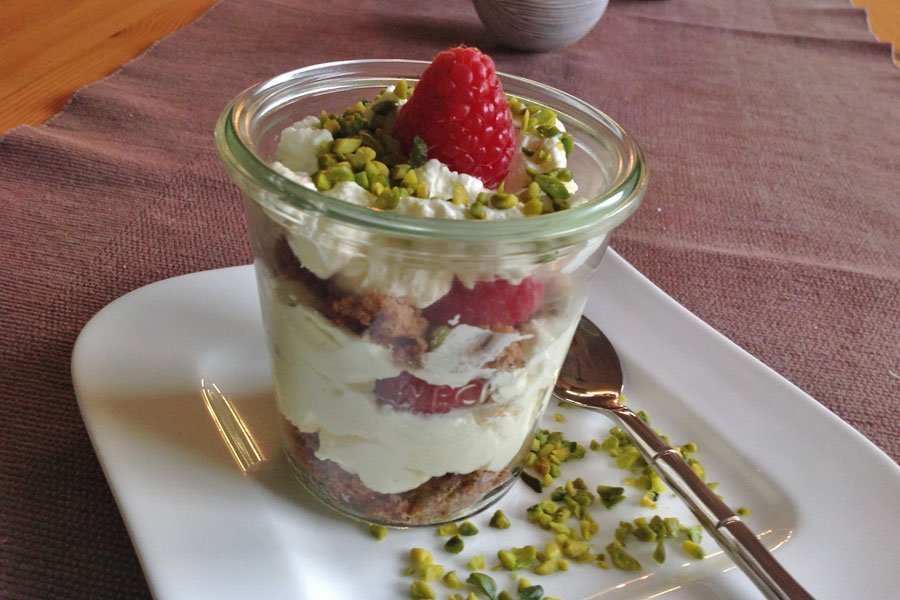 Grundrezept Quark-Sahne-Creme für Torten und Desserts lowcarb glutenfrei