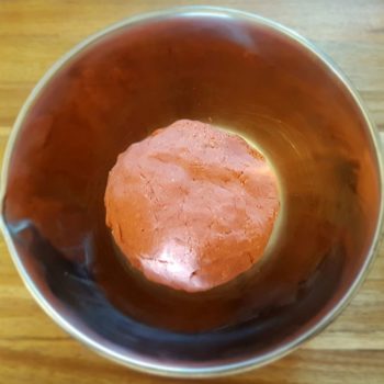 Rezept Mascarpone Erdbeer Knödel mit mit rosa Peffer-Erdbeer-Zitronensauce lowcarb glutenfrei