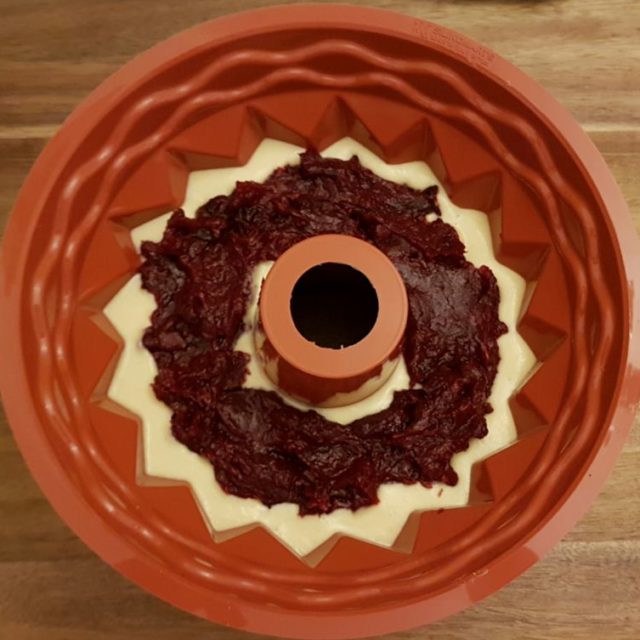 Rezept Rahm Mohn Zwetschgen-Pflaumen Gugelhupf lowcarb glutenfrei ...