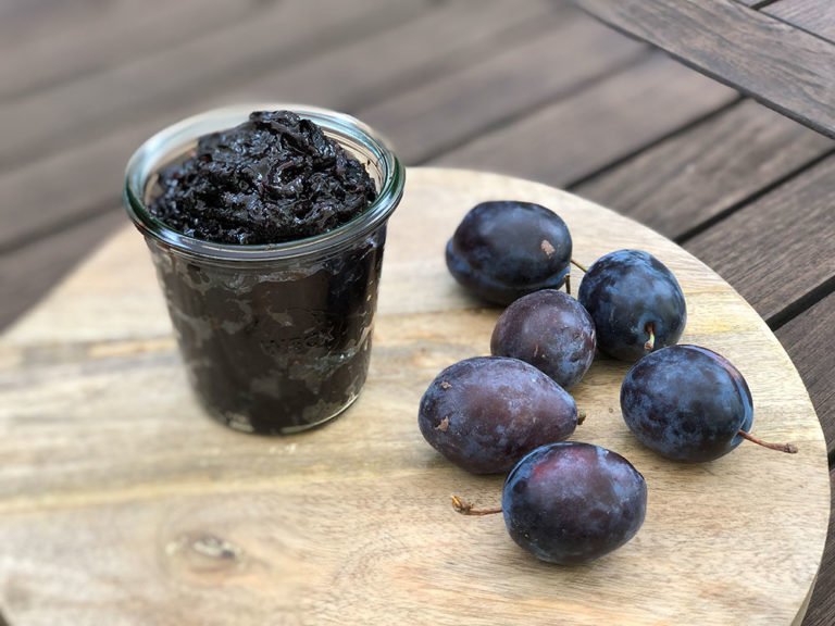 Rezept Powidl Zwetschgenmus Pflaumenmus ohne Zuckerzusatz - Dr. Almond ...