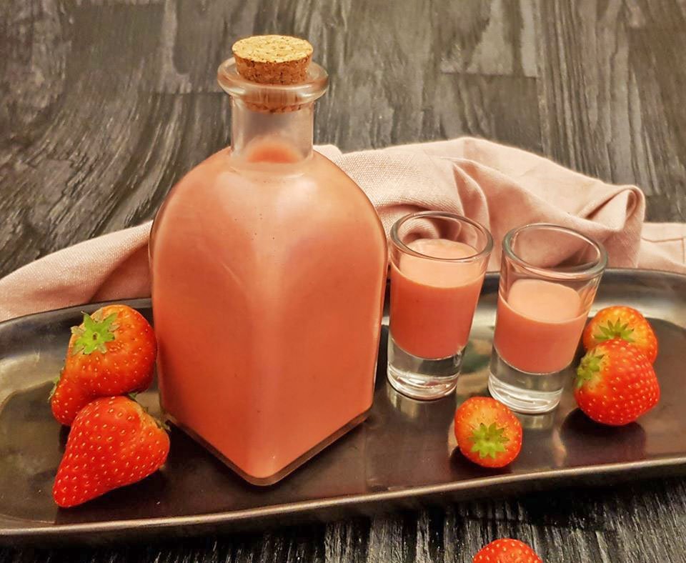Rezept Vanillepudding Erdbeer Likör lowcarb zuckerfrei kalorienarm