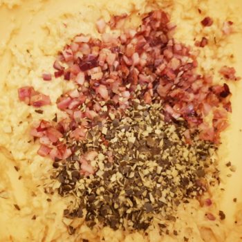 Rezept Kürbiskern Speck Brandteigkrapfen mit Paprikakraut lowcarb glutenfrei