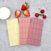 CHOKETO Low Carb & Keto Schokolade MIX-Paket FRUCHTIG & FRISCH – Joghurt-Quark + Erdbeer-Sahne + Himbeer-Joghurt – 3 Tafeln – handgemacht