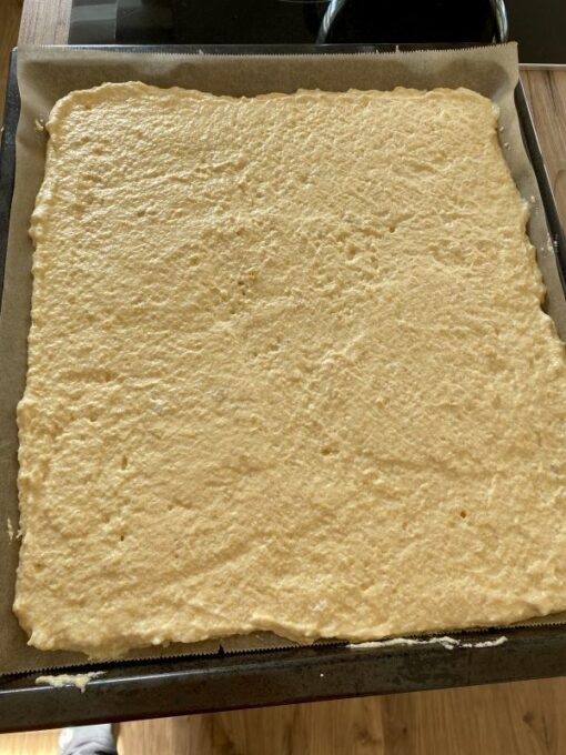 Rezept Biskuitrolle klassisch mit Marmelade lowcarb glutenfrei - Dr ...