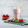 Protein MILCHSHAKE Himbeer Proteinshake Ketoshake Proteinpulver - fertiges Getränk