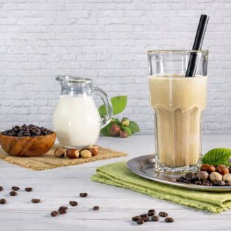 Protein MILCHSHAKE Haselnuss-Kaffee Proteinshake Ketoshake Proteinpulver - fertiges Getränk